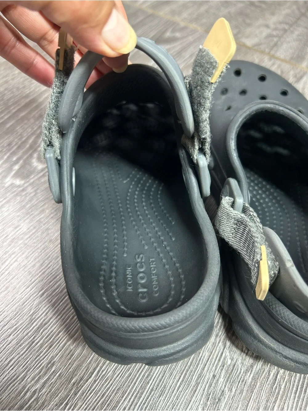Crocs junior Slip-On Clogs with Heel Strap